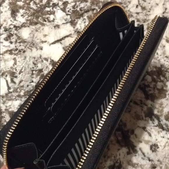 Kate Spade Zip Wristlet (Black) - Picture 3 of 8